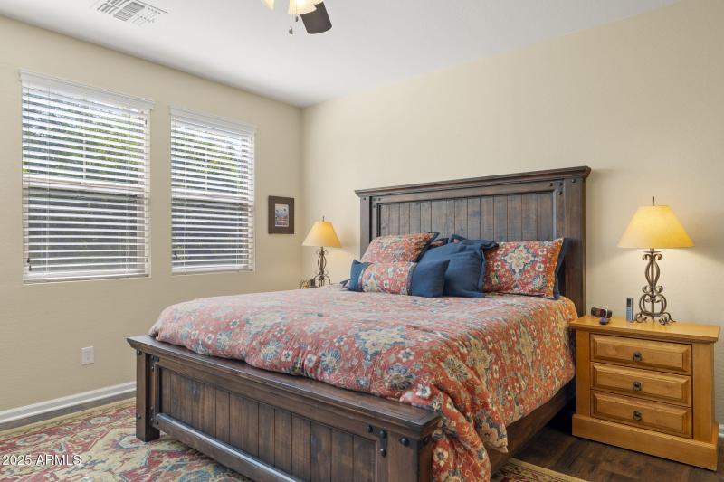 16-web-or-mls-6231-e-mark-way-14