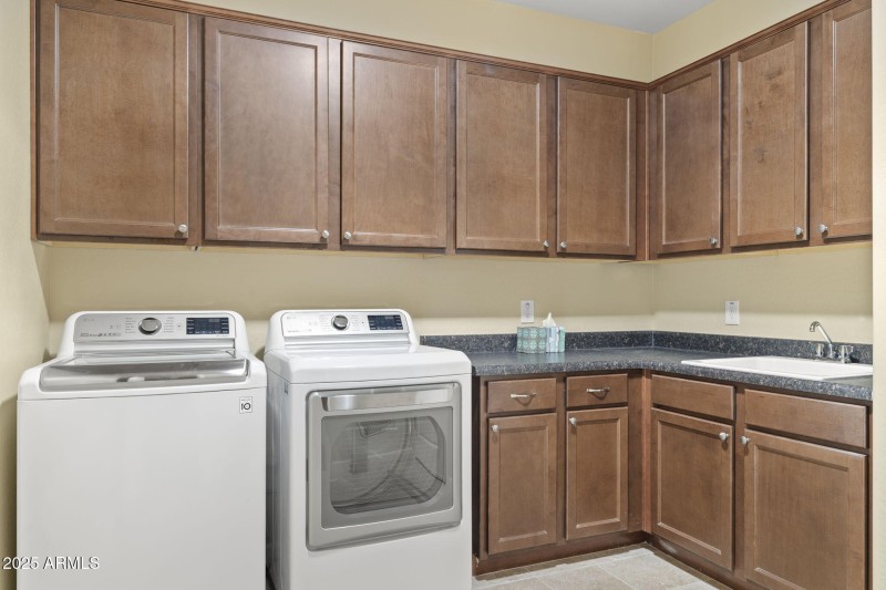 33-web-or-mls-6231-e-mark-way-14