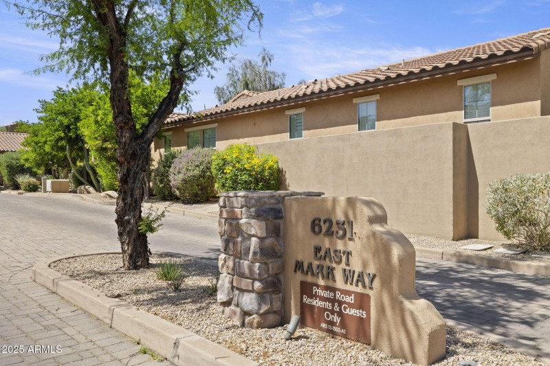 37-web-or-mls-6231-e-mark-way-14