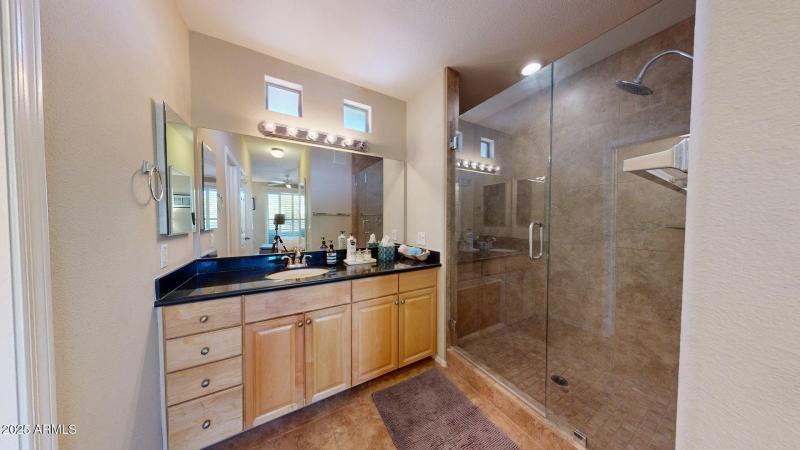 19777-N-76th-St-2212-06022025_130134