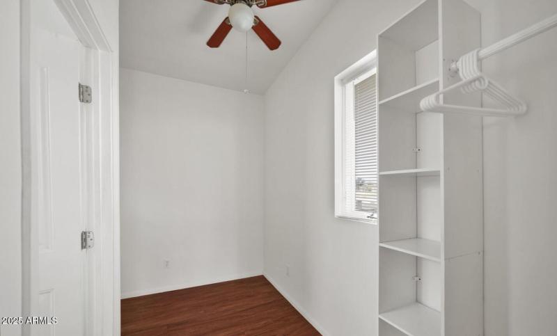 1229 S 13th Ave - Unit 1 - 4 Bedroom