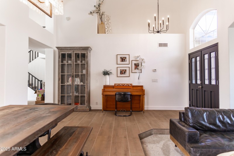 19276 N 90th Place 006