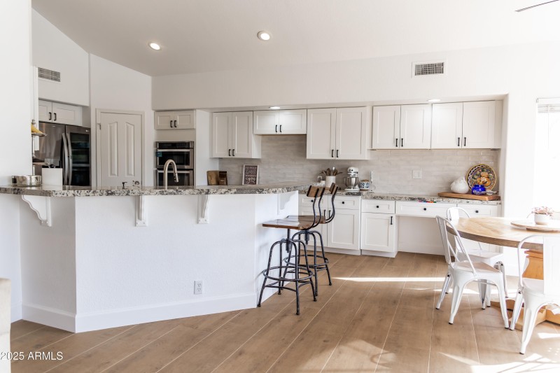 19276 N 90th Place 009