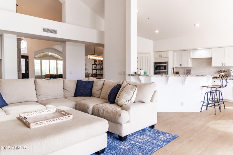 19276 N 90th Place 014