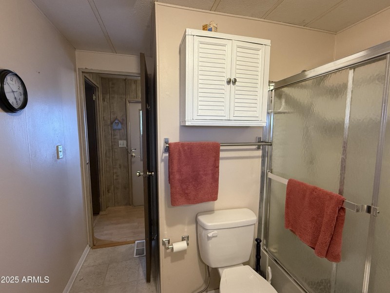 20250602_123903896_0.0