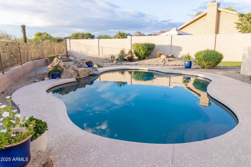 19276 N 90th Place 059