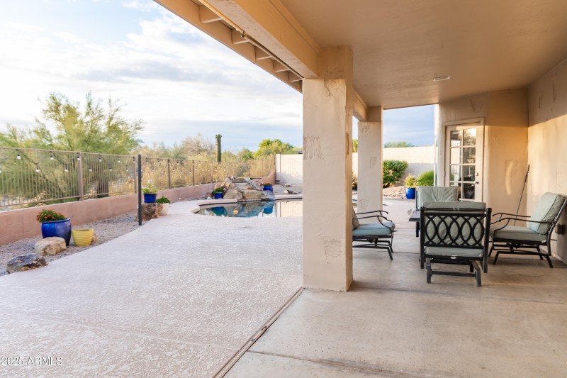 19276 N 90th Place 064