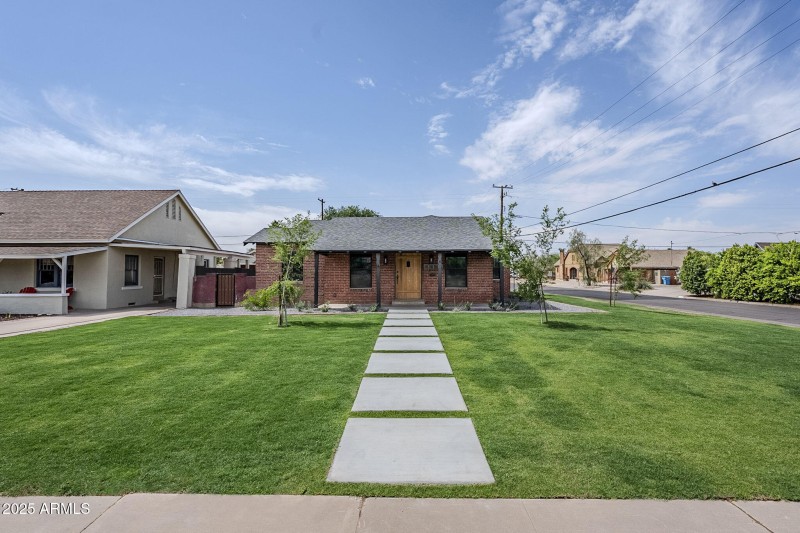 2-web-or-mls-Vernon-2