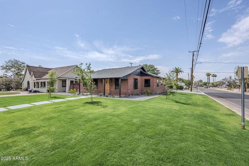 3-web-or-mls-Vernon-3