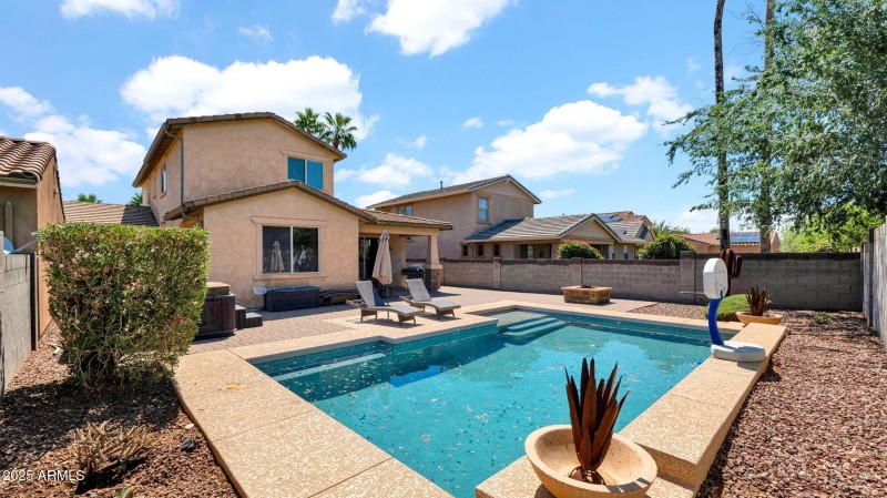 37-web-or-mls-P1073172