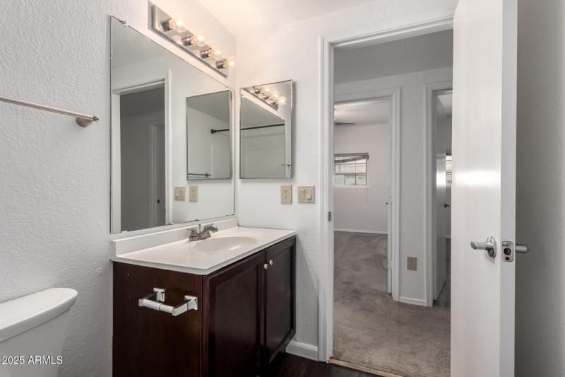 22 Master Bathroom