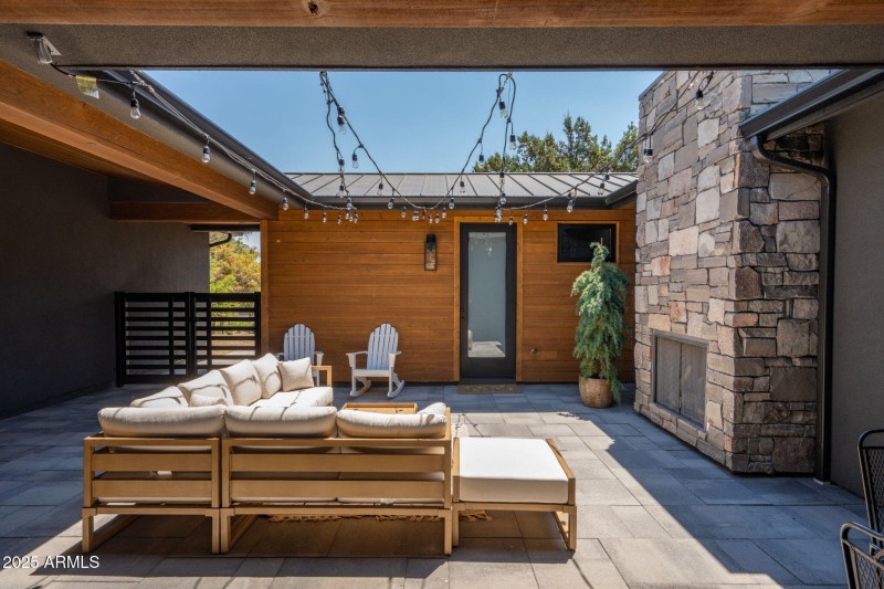 46-web-or-mls-943-estrella-ct