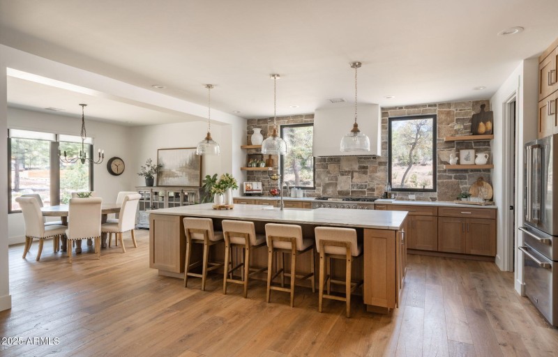 32-web-or-mls-943-estrella-ct