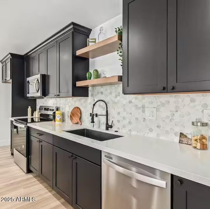 24bc15eb-f1b6-4cd7-bd87-cc7f1e71aa44