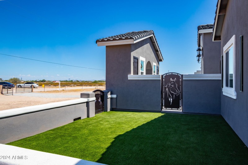 IMG_8490-Enhanced-NR