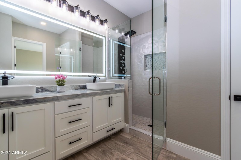 IMG_8530-Enhanced-NR