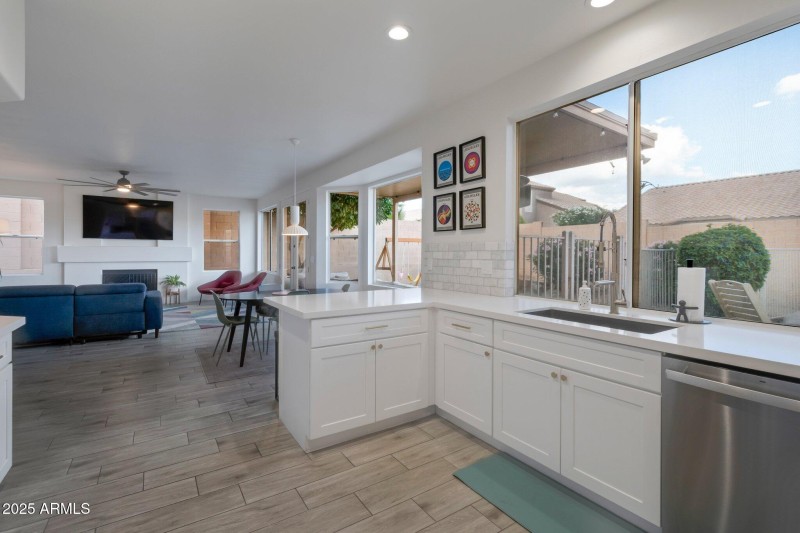 16-web-or-mls-Qp-1562