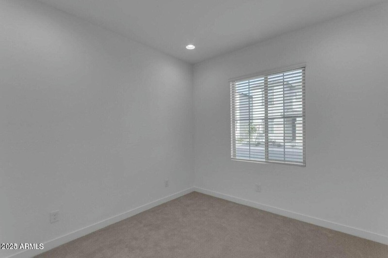 6434 N 17th_Downstairs_Bed_1