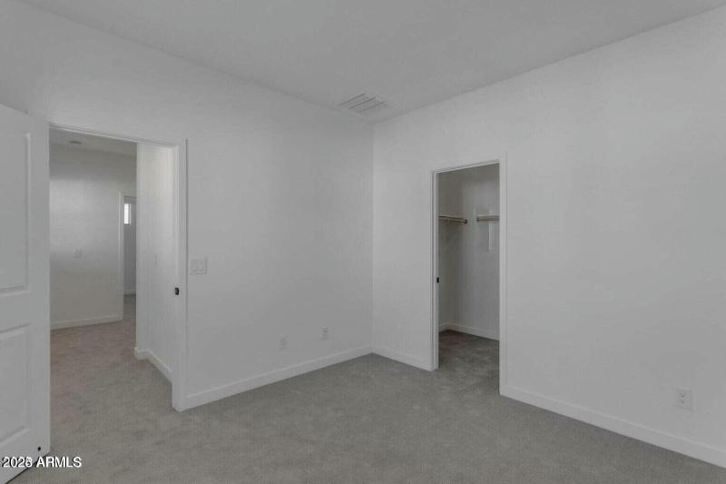 6434 N 17th_Upstairs_Guest_4