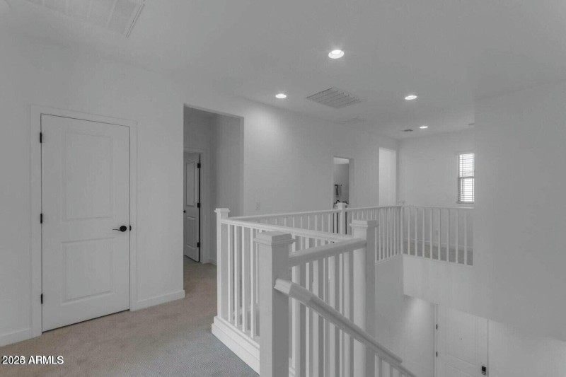 6434 N 17th_Upstairs_Landing_1