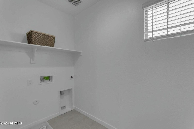 6434 N 17th_Upstairs_Laundry