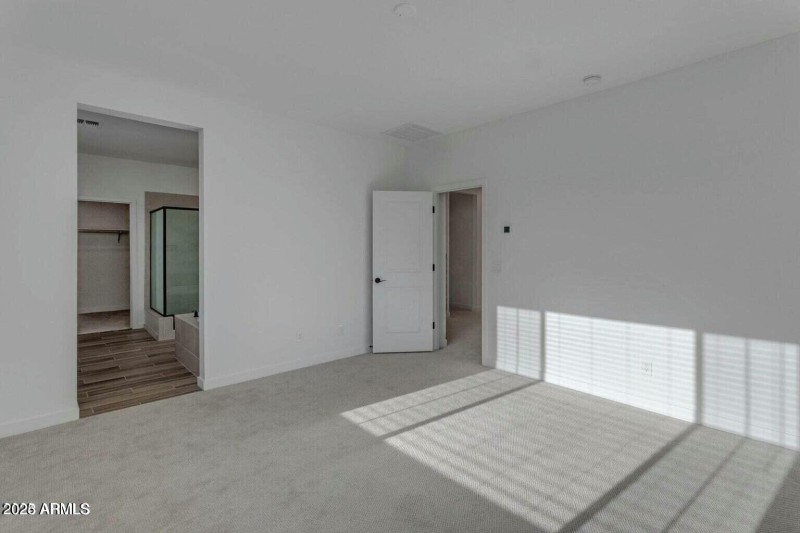 6434 N 17th_Upstairs_Primary_3