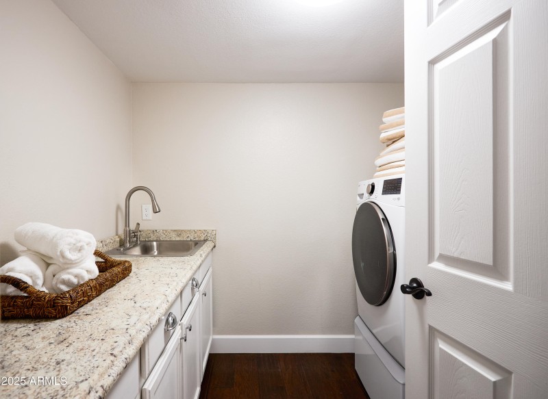 Private Laundry Room
