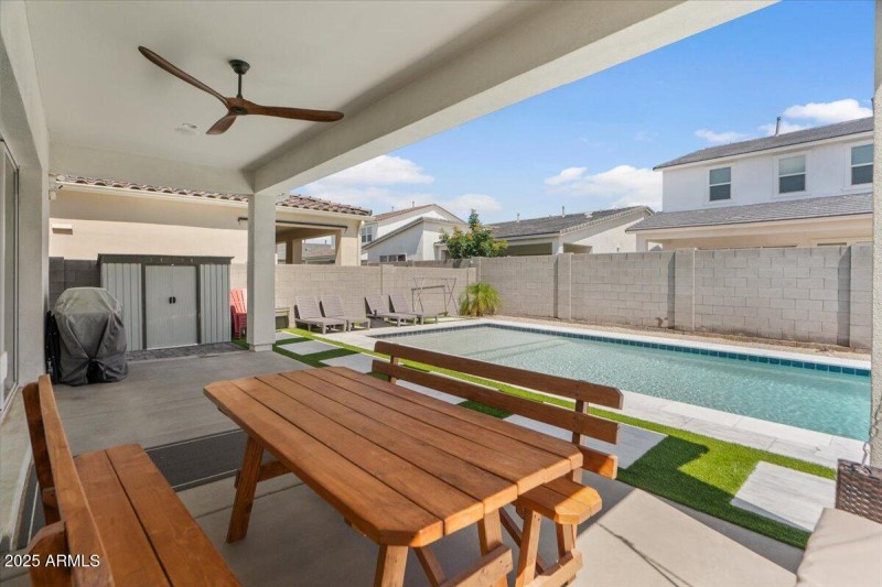 46-Covered patio with speakers