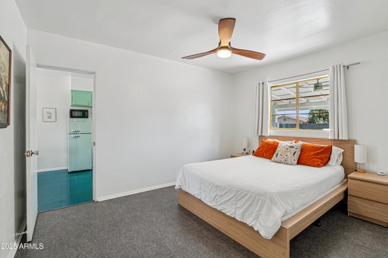 29-print-E Jackson Ave-0306-015