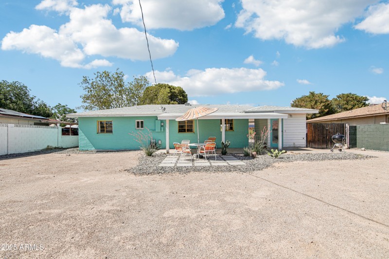 39-print-E Jackson Ave-0306-025