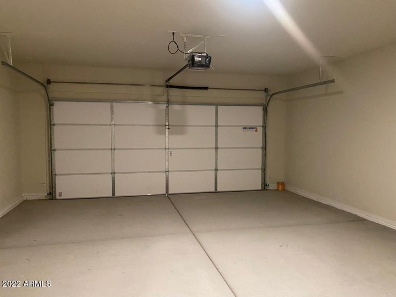 e1f30b7c-b2bb-4e69-bdab-f24e7bdaeae6