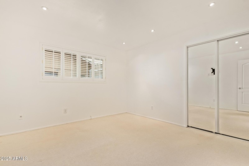 23 - Lawrence Bdrm 2