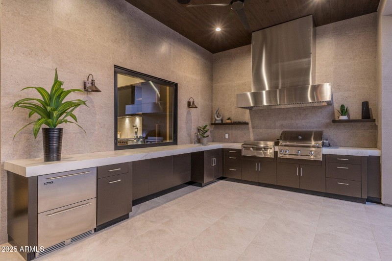 Outdoor custom kitchen