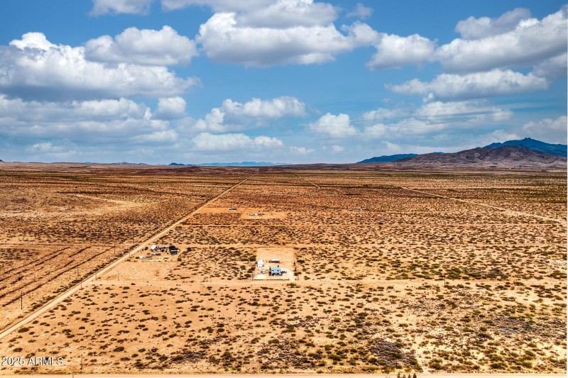 062004-6464 North Six Gun Road_hdr