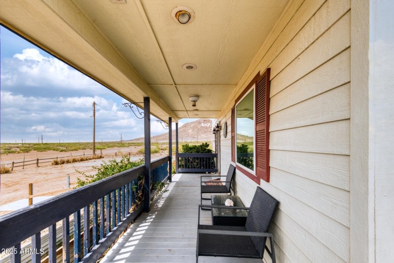 072099-6464 North Six Gun Road_hdr