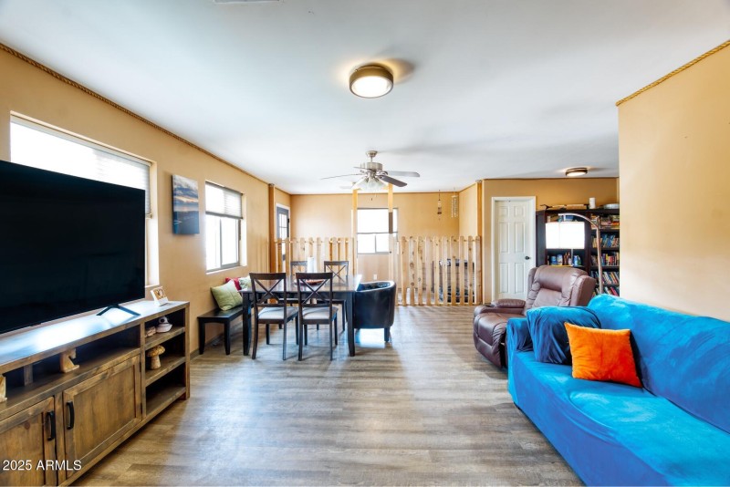 082120-6464 North Six Gun Road_hdr