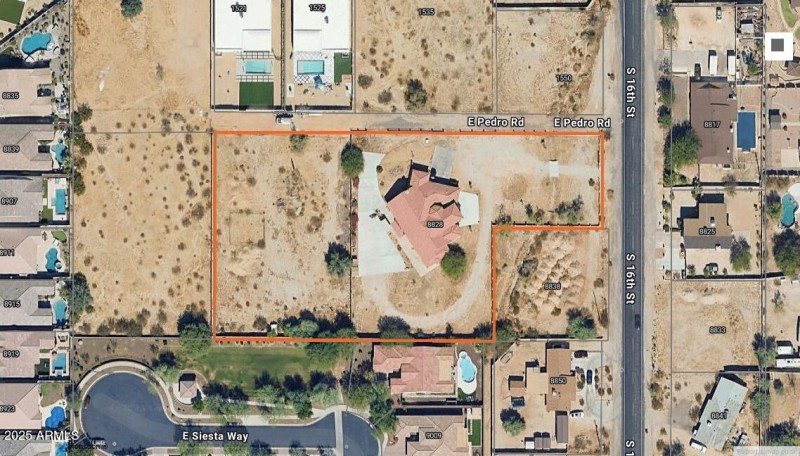 Overhead view of 8828 S 16th St