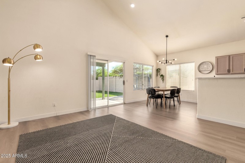 12 - Charleston 1421