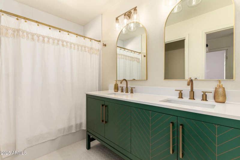 32 - Charleston 1421