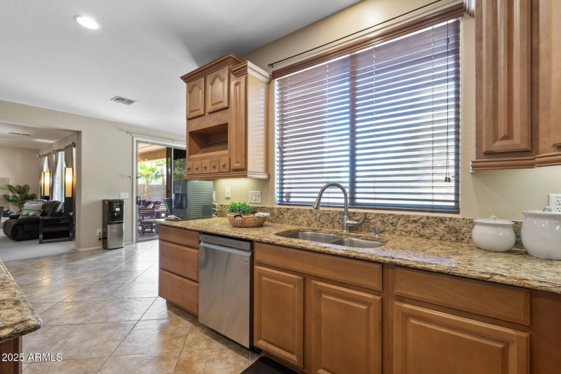 40_18432_Port_Royale40_mls