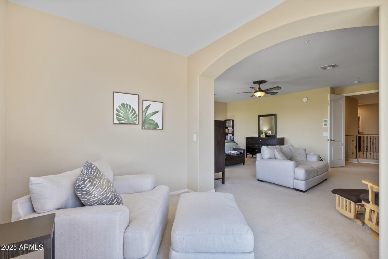 63_18432_Port_Royale63_mls