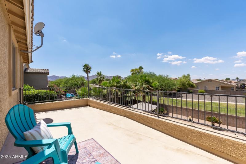 101_18432_Port_Royale101_mls