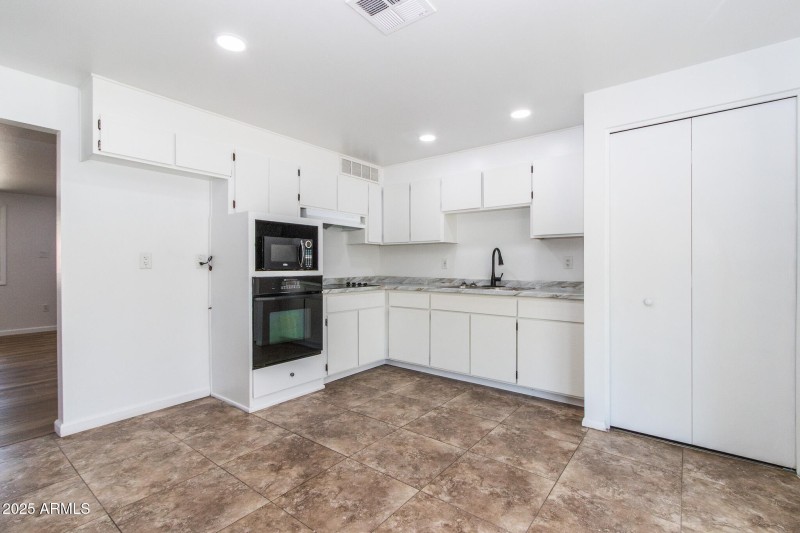 IMG_8076-Enhanced-NR