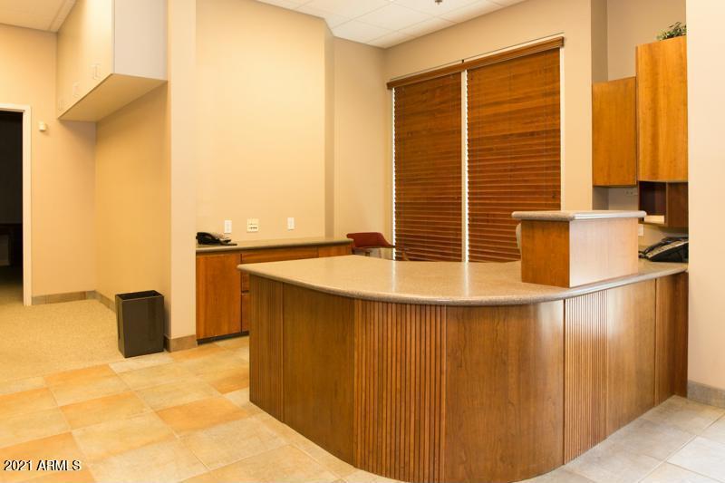 1988 Basline-6942 (Large)-800x600