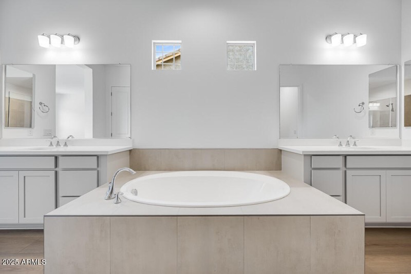 hj-az-phx-stonehaven-voyage-acadia-lot-1