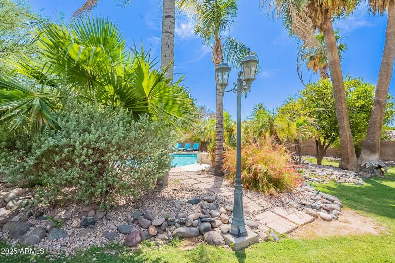 90-web-or-mls-Kenwood-90