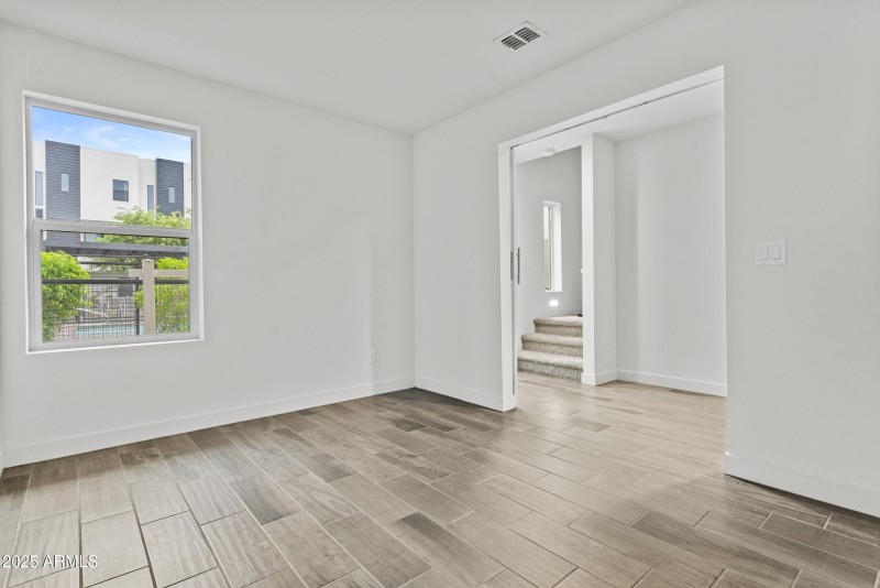 325 E Coronado - 9_dsc00555