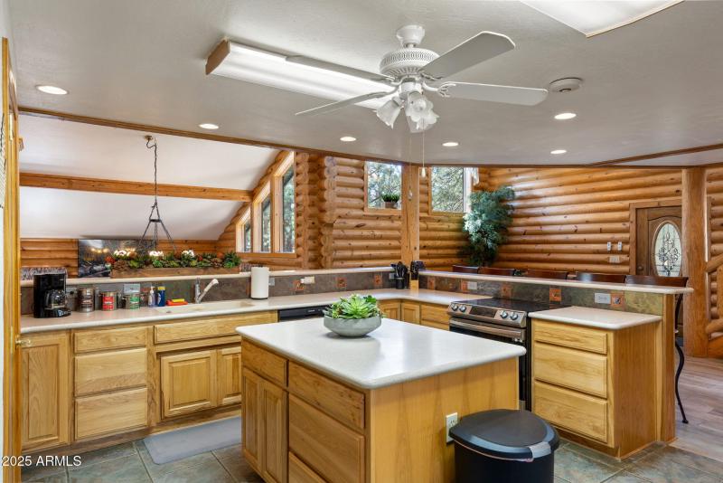 2ACR1027-Greer-AZ-16