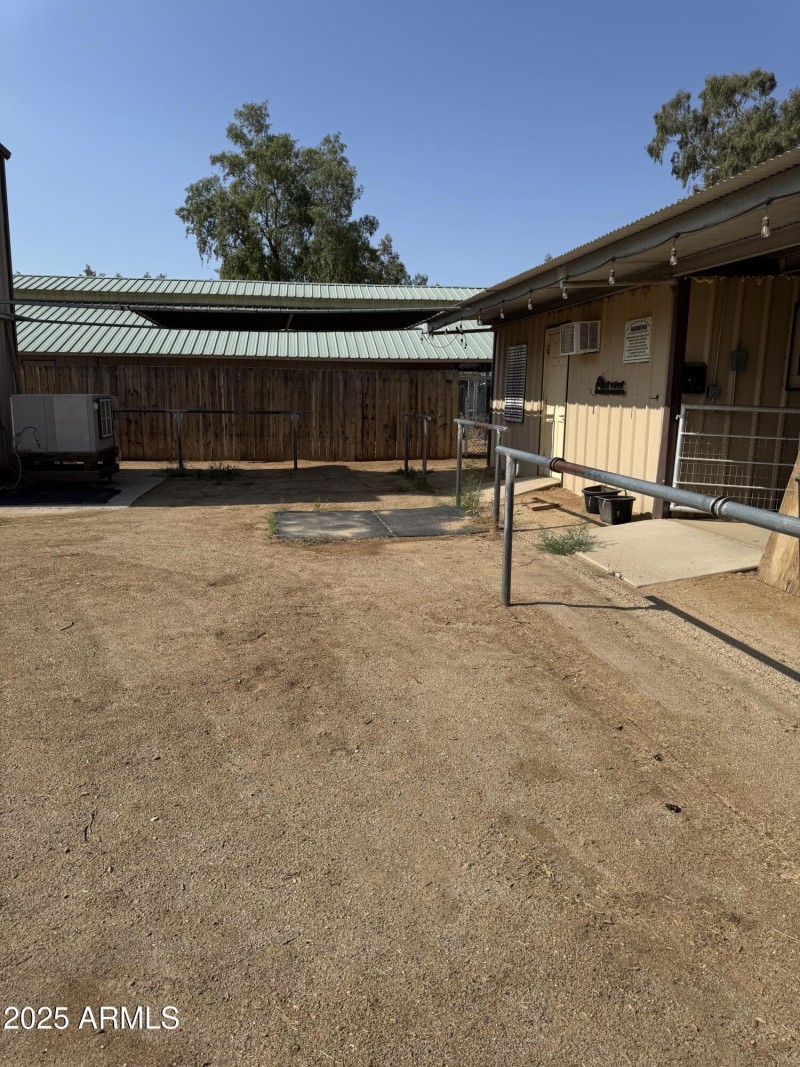 Office and area to Change for riding