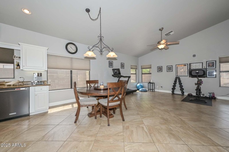 Breakfast Room-Family Room